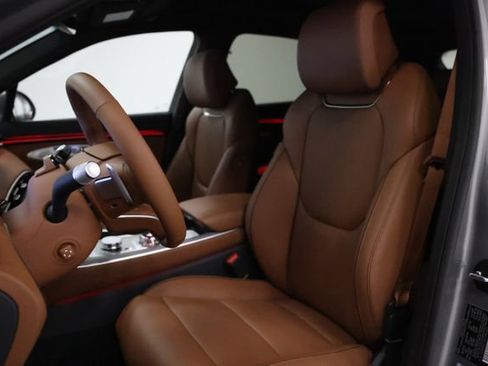 New 2026 Genesis GV70 2.5T Advanced image 18