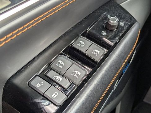 Used 2022 Jeep Grand Wagoneer Series III image 25