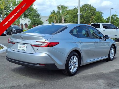 Used 2026 Toyota Camry LE w/ Convenience Package FWD image 7