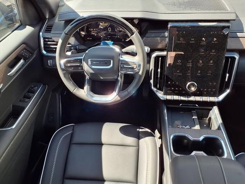 New 2026 GMC Acadia Denali w/ Super Cruise Package FWD image 11