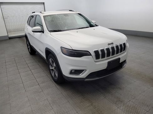Used 2019 Jeep Cherokee Limited image 13