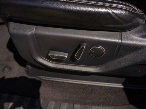 Used 2019 Ford F250 Lariat AWD/4WD image 23