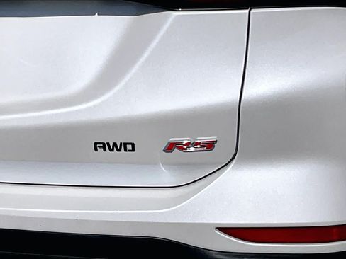 Used 2024 Chevrolet Equinox RS AWD/4WD image 27
