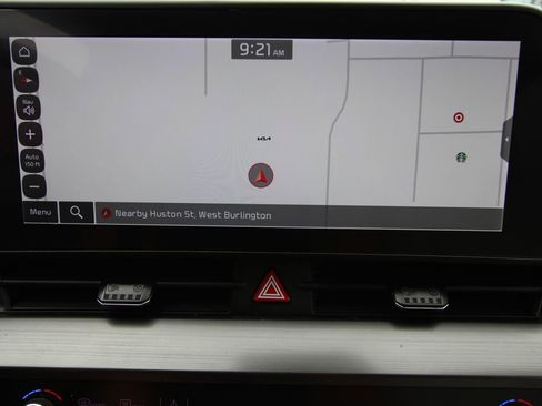 Used 2024 Kia Sportage EX FWD image 11