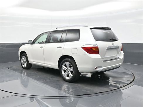 Used 2010 Toyota Highlander Limited image 8