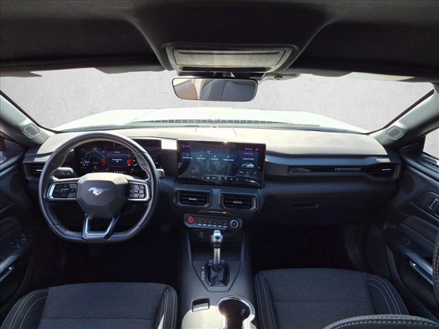 Used 2025 Ford Mustang Coupe RWD image 15