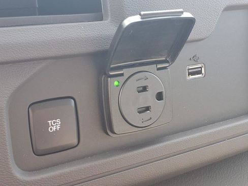 New 2026 Ford E-350 and Econoline 350 Super Duty w/ Power Equipment Group image 9