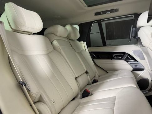 Used 2025 Land Rover Range Rover Autobiography AWD/4WD image 29