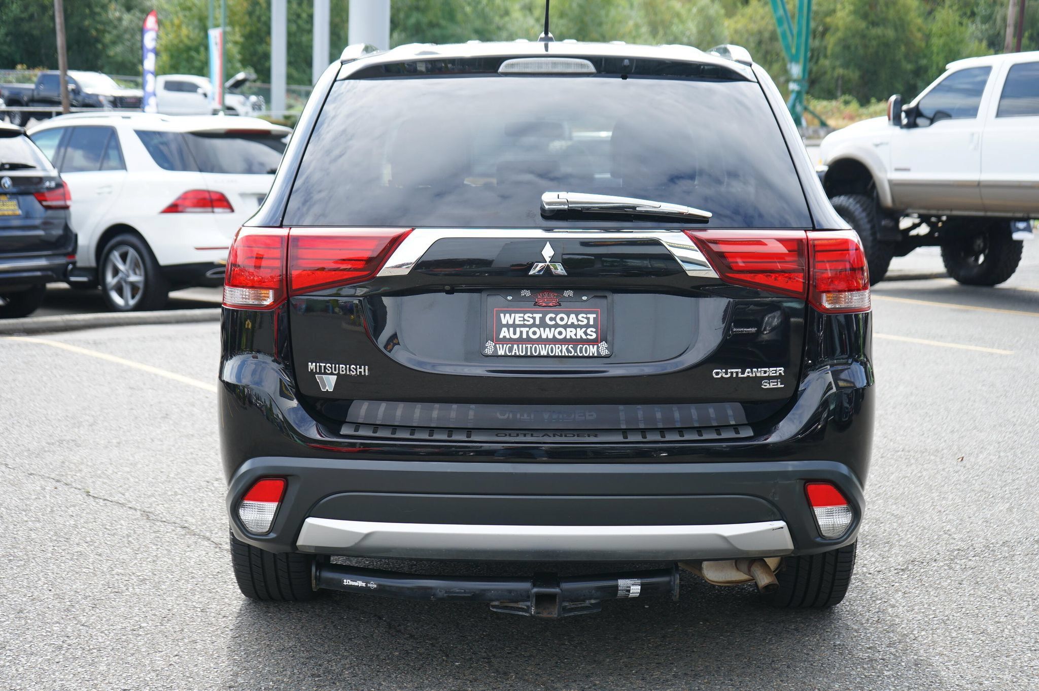 Used 2016 Mitsubishi Outlander SEL AWD/4WD image 4
