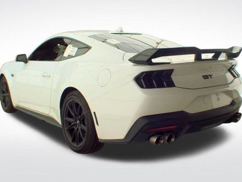 Used 2024 Ford Mustang GT Premium RWD image 10