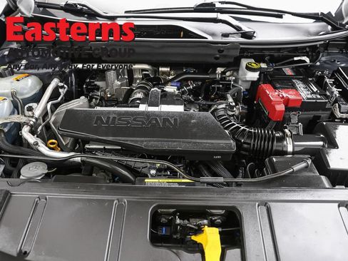 Used 2024 Nissan Rogue S AWD/4WD image 7