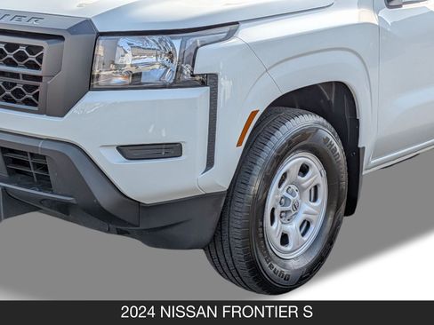 Used 2024 Nissan Frontier S image 10