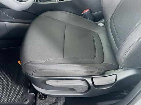 New 2026 Hyundai Tucson SE image 17