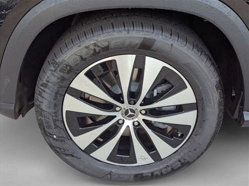 Used 2025 Mercedes-Benz GLE 350 4MATIC image 9
