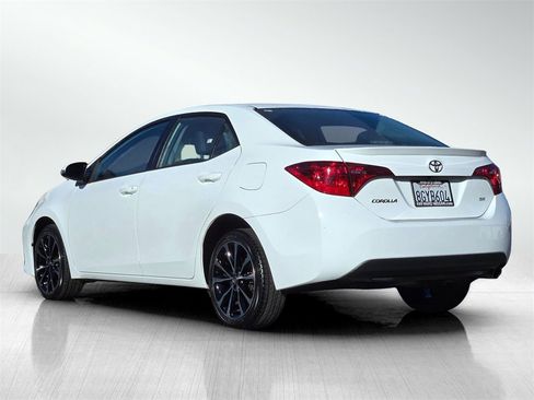Used 2019 Toyota Corolla SE image 6