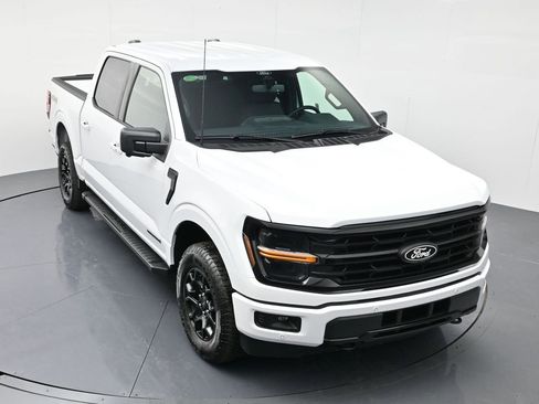 New 2025 Ford F150 XLT w/ Equipment Group 302A MID image 42