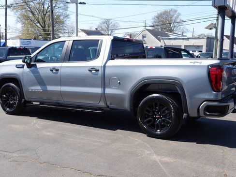 Used 2023 GMC Sierra 1500 Pro w/ Graphite Edition AWD/4WD image 5