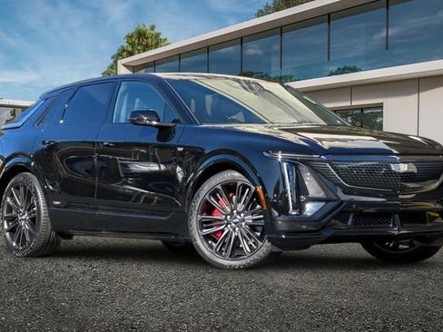 New 2026 Cadillac Lyriq V w/ LPO, Floor Liner Package image 2