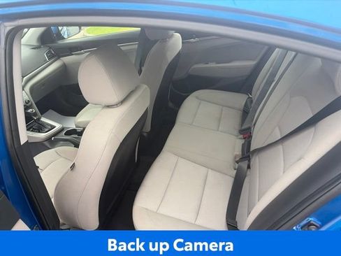 Used 2018 Hyundai Elantra SEL FWD image 10