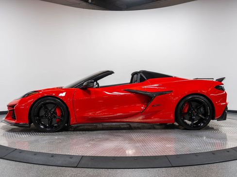 Used 2024 Chevrolet Corvette E-Ray image 15