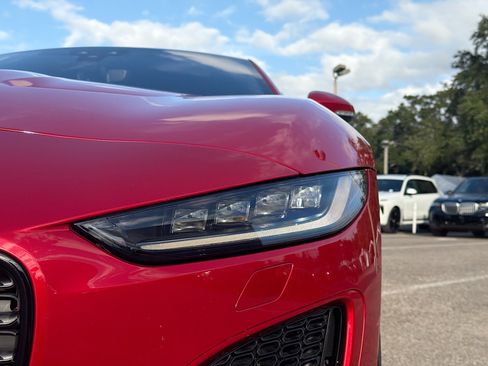 Used 2021 Jaguar F-TYPE Coupe image 9