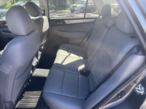 Used 2019 Subaru Outback 2.5i Premium AWD/4WD image 10