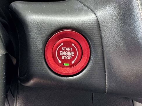 Used 2023 Chevrolet Suburban Premier RWD image 9