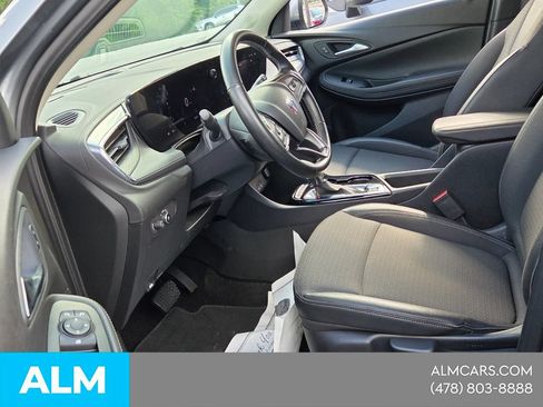 Used 2025 Buick Encore GX Preferred FWD image 12