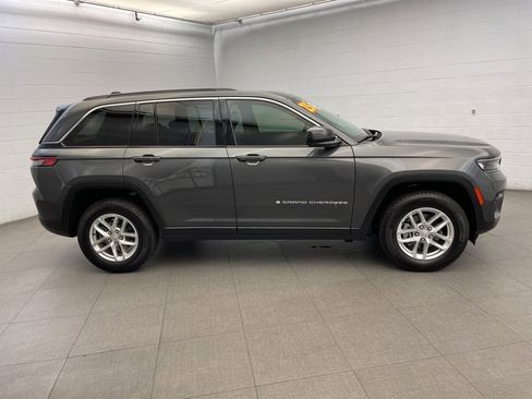 Certified 2025 Jeep Grand Cherokee Laredo X w/ Trailer Tow Package image 3