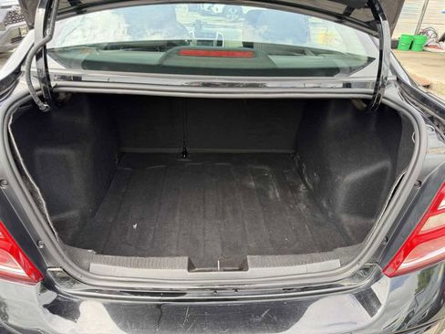 Used 2017 Chevrolet Sonic LT w/ Convenience Package FWD image 17