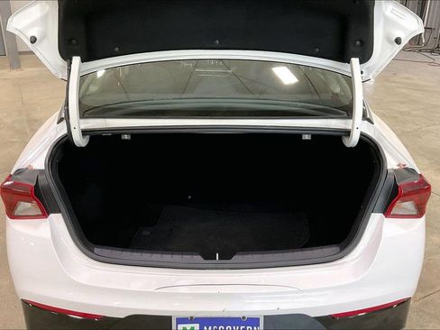 Used 2022 Kia K5 LXS FWD image 32