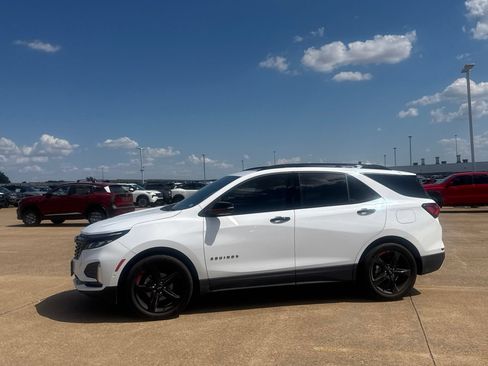 Used 2024 Chevrolet Equinox Premier FWD image 10