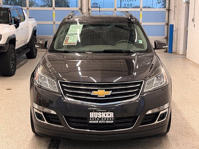 Used 2015 Chevrolet Traverse LT w/ Style and Technology Package AWD/4WD image 3