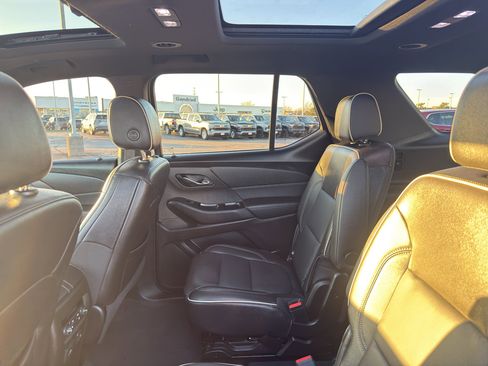 Certified 2023 Chevrolet Traverse Premier image 33