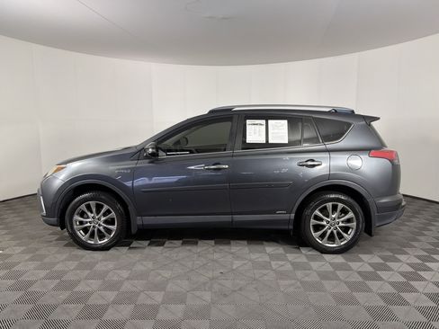 Used 2018 Toyota RAV4 Limited w/ Advanced Technology Package image 4