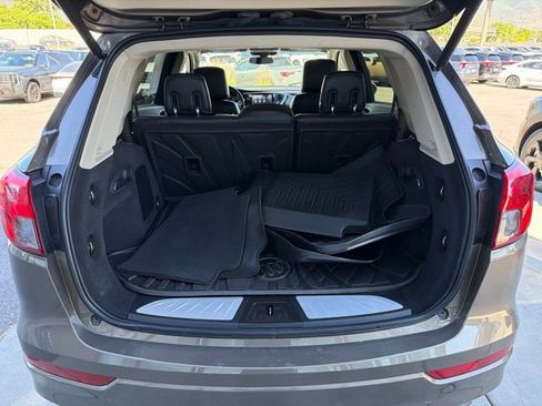 Used 2017 Buick Envision Essence FWD image 27