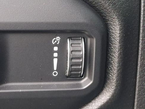 Used 2024 Jeep Wrangler Unlimited AWD/4WD image 24