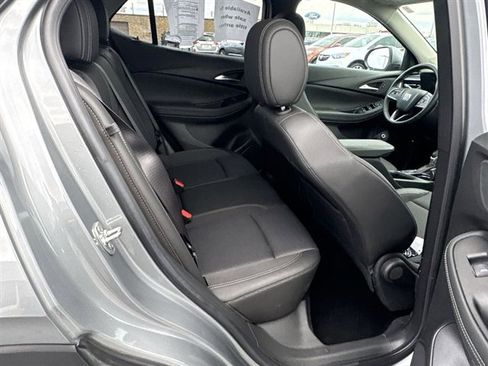 Certified 2024 Buick Encore GX Preferred image 25