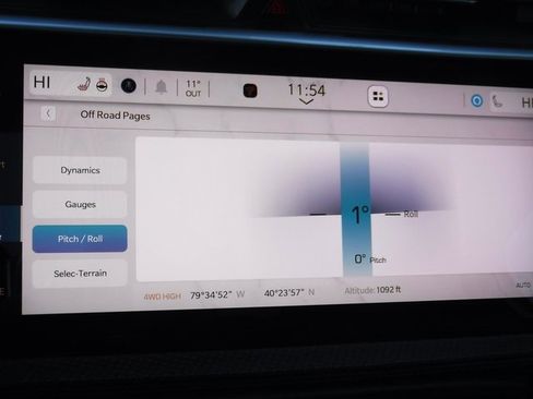 New 2026 Jeep Cherokee Overland w/ Trailer Tow Group image 28