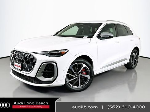 New 2025 Audi SQ5 Premium image 1