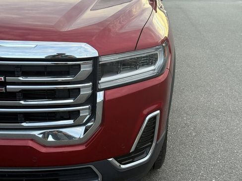 Used 2022 GMC Acadia SLE image 10