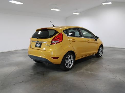 Used 2011 Ford Fiesta SES w/ 301A Rapid Spec Order Code FWD image 11