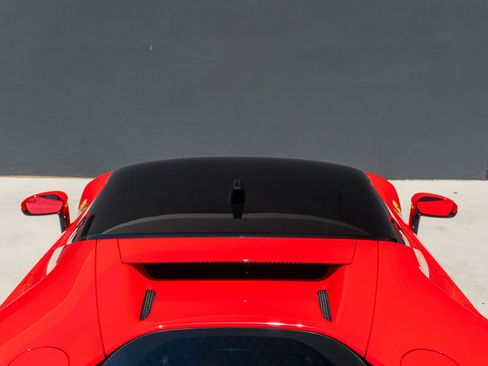 Used 2021 Ferrari SF90 Stradale AWD/4WD image 19