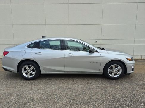 Used 2020 Chevrolet Malibu LS image 5