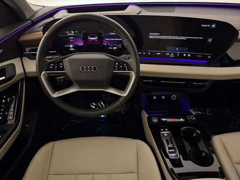 Used 2025 Audi Q6 e-tron Premium Plus w/ Premium Plus AWD/4WD image 29