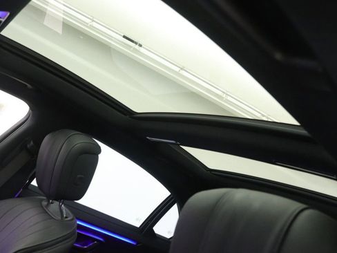Certified 2022 Mercedes-Benz S 500 4MATIC image 26