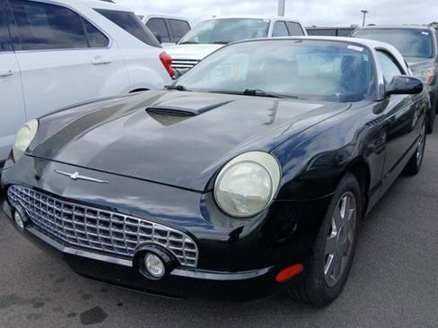 Used 2002 Ford Thunderbird RWD image 2