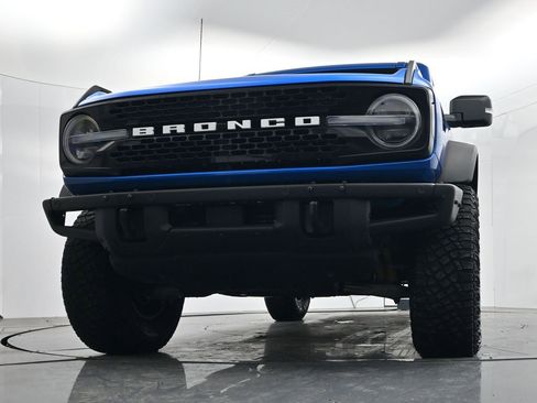 Used 2022 Ford Bronco Wildtrak image 51