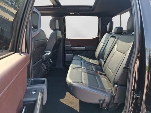 Used 2021 Ford F150 Lariat AWD/4WD image 12