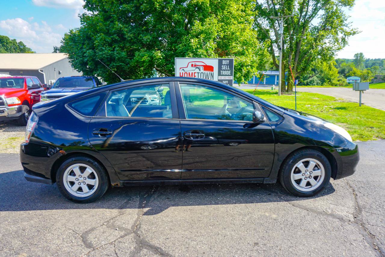 Used 2005 Toyota Prius FWD image 3